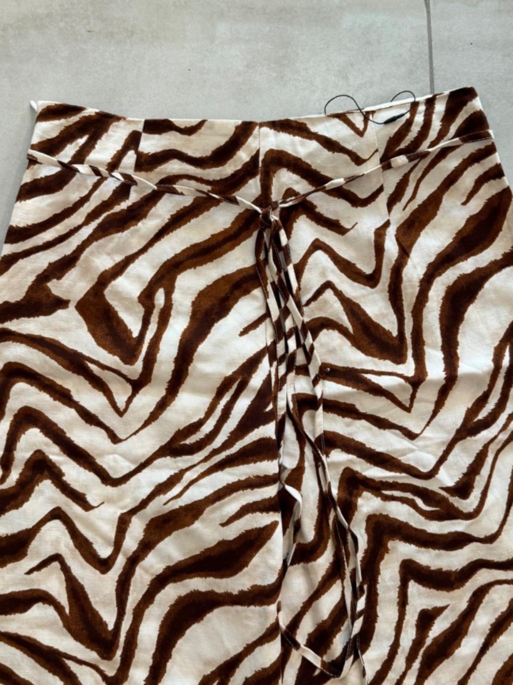 ZARA brown zebra wide leg trousers - Picture 2 of 3